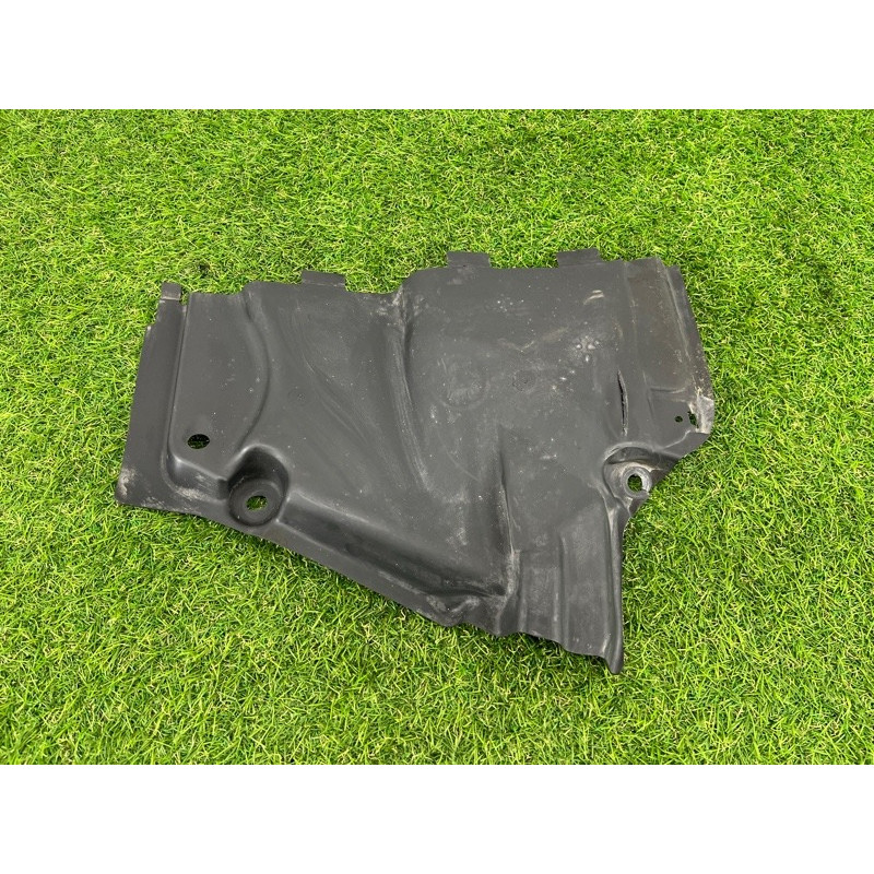 Защита днища (кузов и элементы) AUDI Q5 FY 2018 2.0 TFSI DAYB 80A825201