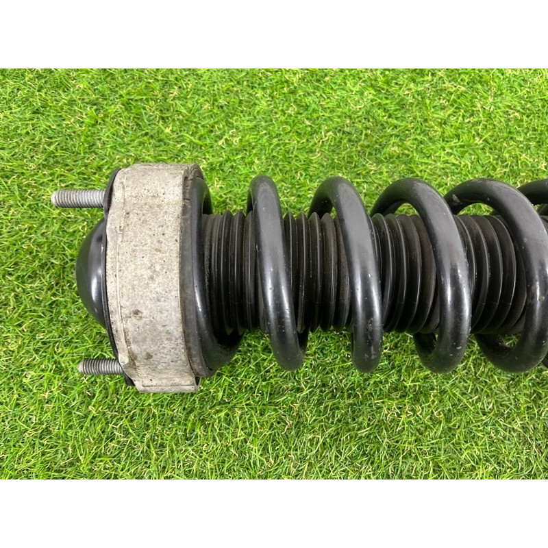 Амортизатор в сборе (подвеска) Volkswagen Touareg NF 2011 3.0 CASA 7P6413031AJ