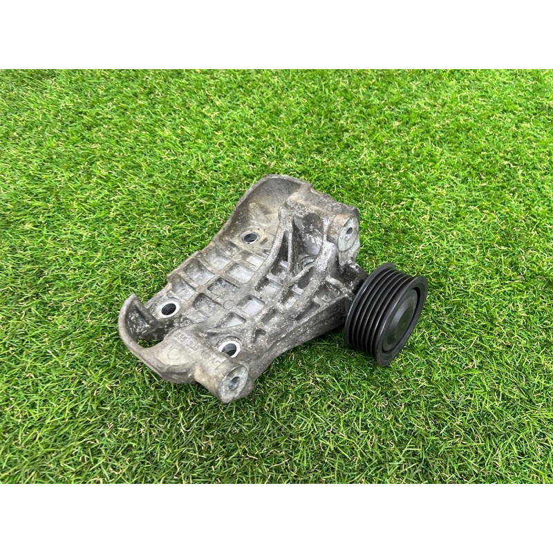 Кронштейн генератора (кронштейны двигателя) Volkswagen Touareg NF 2011 3.0 CASA 059903143AC