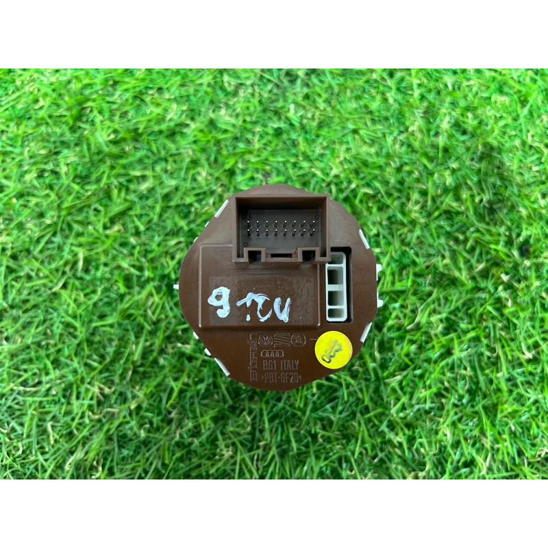 Кнопка переключатель режимов АКП (электрика / кнопки) Volkswagen Touareg NF 2011 3.0 CASA 7P6941435D