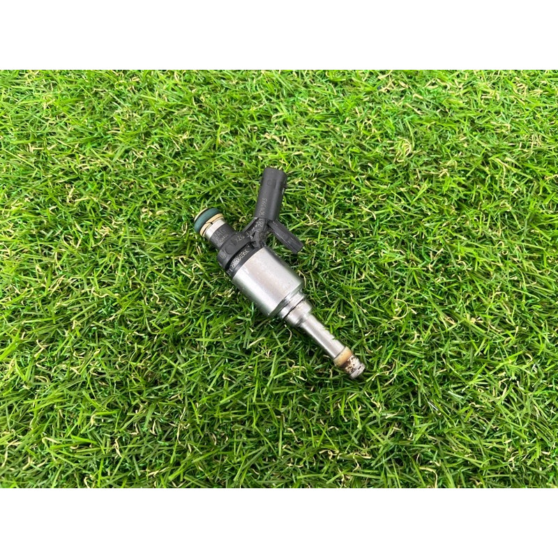 Форсунка топливная (топливная система) AUDI Q5 FY 2018 2.0 TFSI DAYB 06A906036K