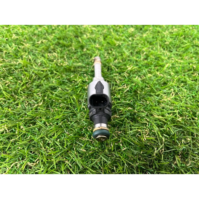 Форсунка топливная (топливная система) AUDI Q5 FY 2018 2.0 TFSI DAYB 06A906036K