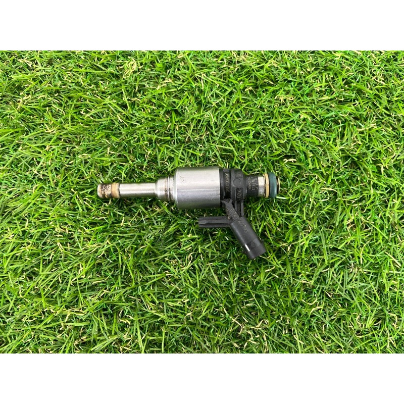 Форсунка топливная (топливная система) AUDI Q5 FY 2018 2.0 TFSI DAYB 06A906036K