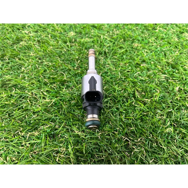 Форсунка топливная (топливная система) AUDI Q5 FY 2018 2.0 TFSI DAYB 06A906036K