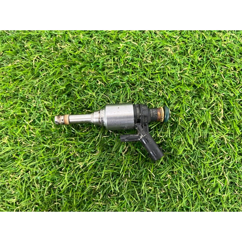 Форсунка топливная (топливная система) AUDI Q5 FY 2018 2.0 TFSI DAYB 06A906036K