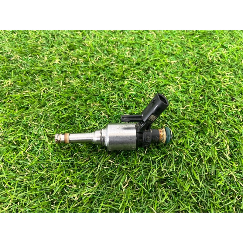 Форсунка топливная (топливная система) AUDI Q5 FY 2018 2.0 TFSI DAYB 06A906036K