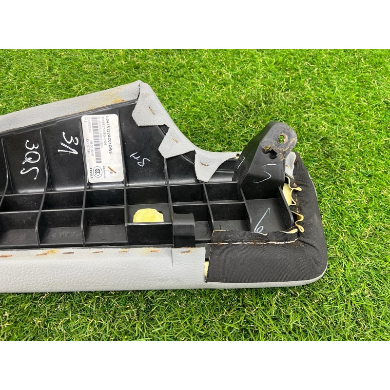 Накладка сидения (салон) AUDI Q5 FY 2018 2.0 TFSI DAYB 80A885703BGQW6