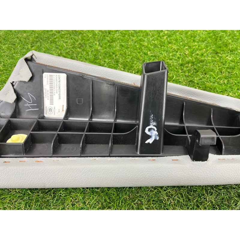 Накладка сидения (салон) AUDI Q5 FY 2018 2.0 TFSI DAYB 80A885704BGQW6