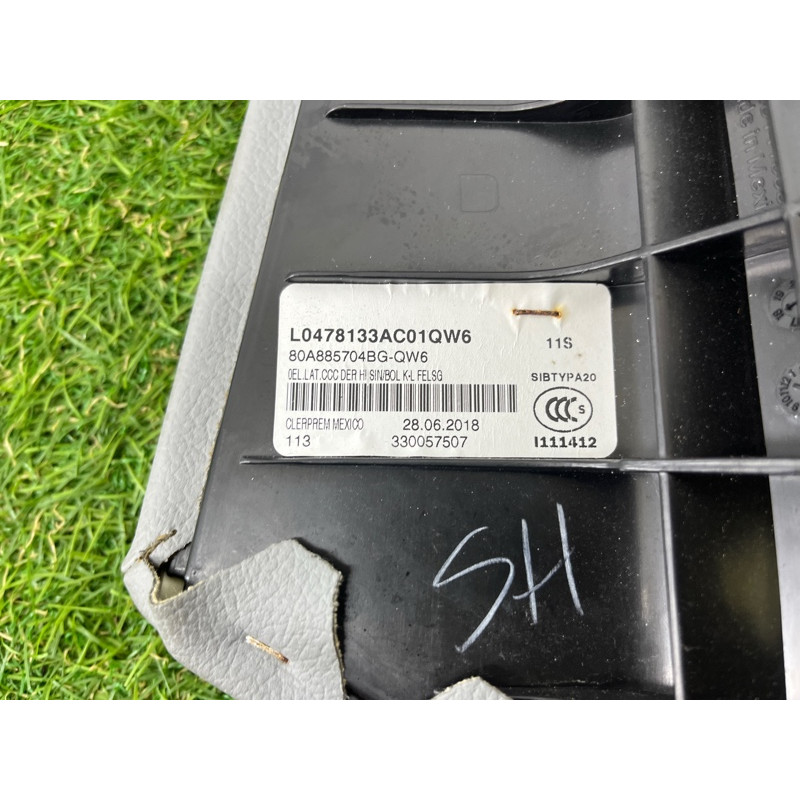 Накладка сидения (салон) AUDI Q5 FY 2018 2.0 TFSI DAYB 80A885704BGQW6