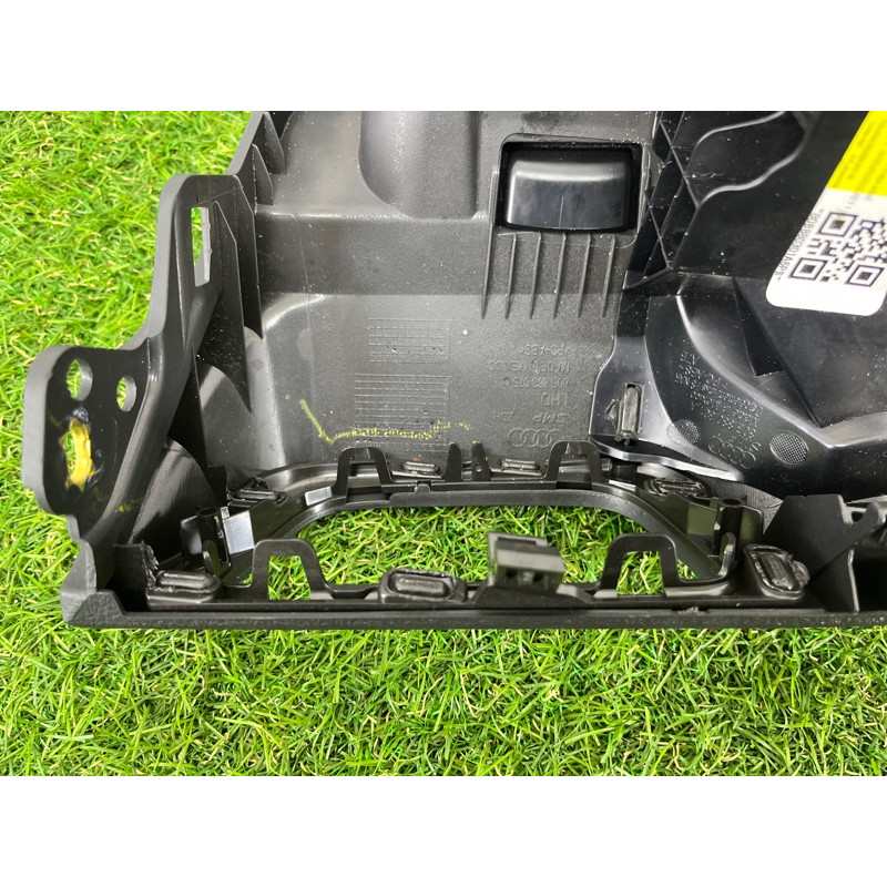 Накладка торпедо нижняя (салон) AUDI Q5 FY 2018 2.0 TFSI DAYB 80B880301A6PS