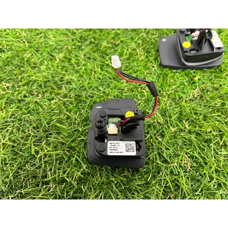 Кнопки руля (электрика / кнопки) AUDI Q5 FY 2018 2.0 TFSI DAYB 4M0951523D5PR