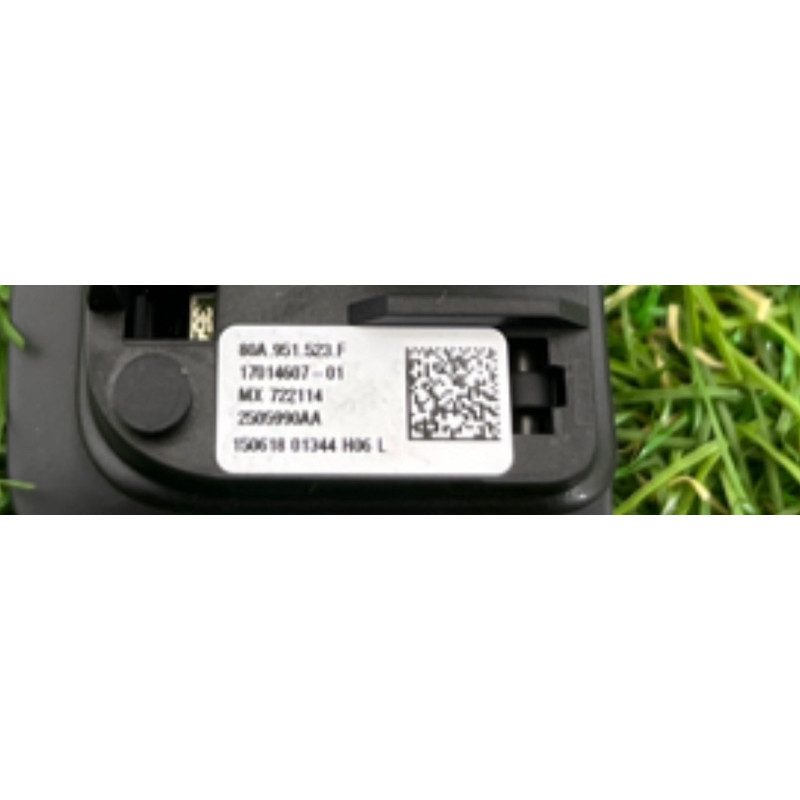 Кнопки руля (электрика / кнопки) AUDI Q5 FY 2018 2.0 TFSI DAYB 4M0951523D5PR