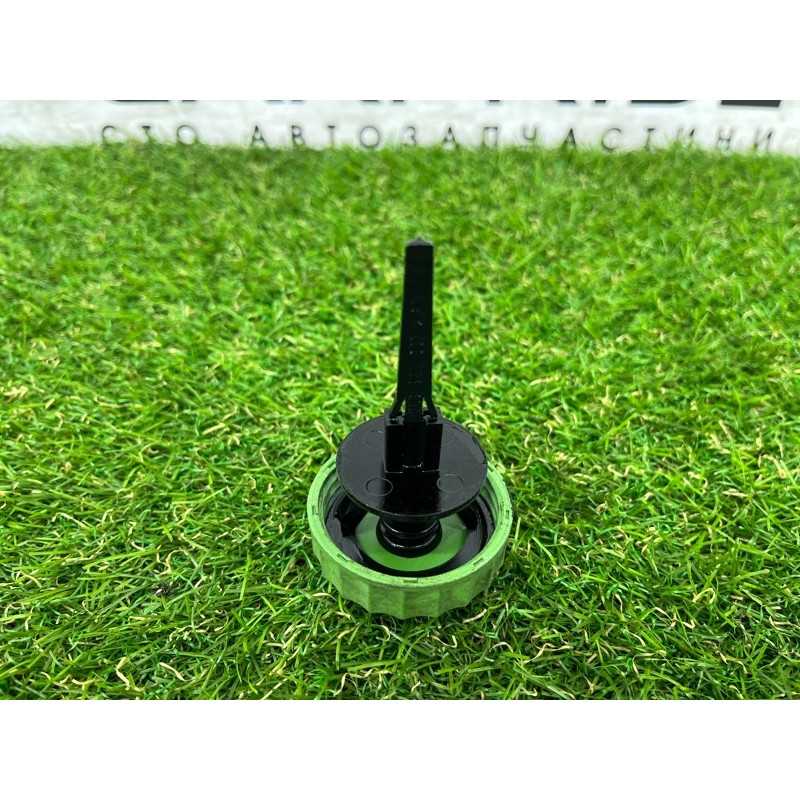 Бачок гидроусилителя (рулевое управление) Volkswagen Touareg NF 2011 3.0 CASA 7L6422371E