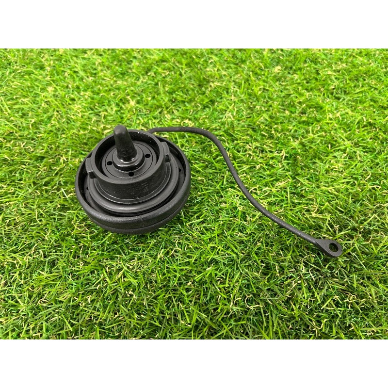 Крышка топливного бака (топливная система) Volkswagen Touareg NF 2011 3.0 CASA 7P6201550