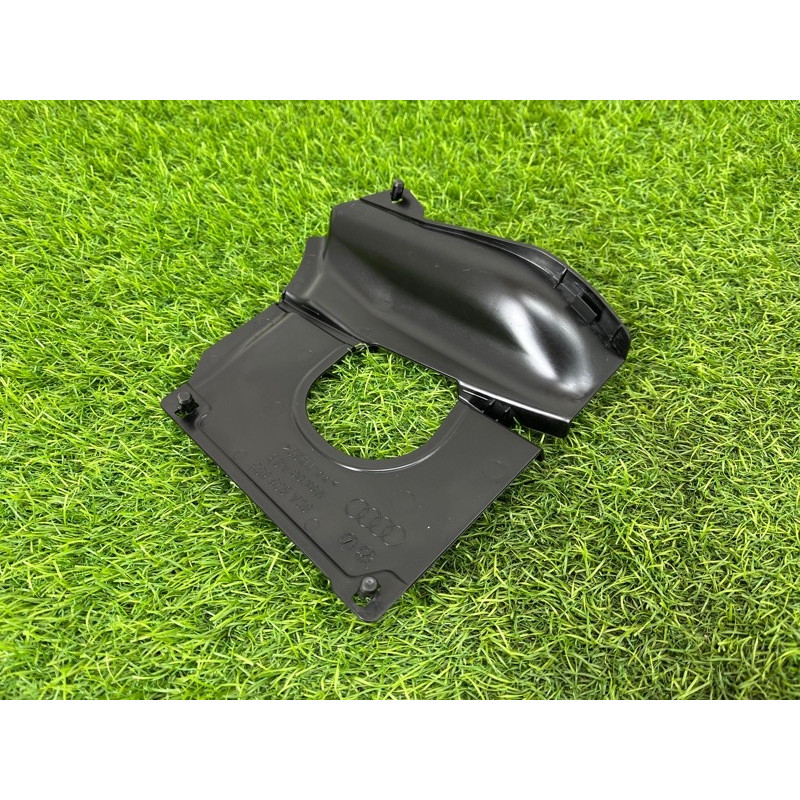 Накладка стойки (кузов и элементы) AUDI Q5 FY 2018 2.0 TFSI DAYB 80A806583