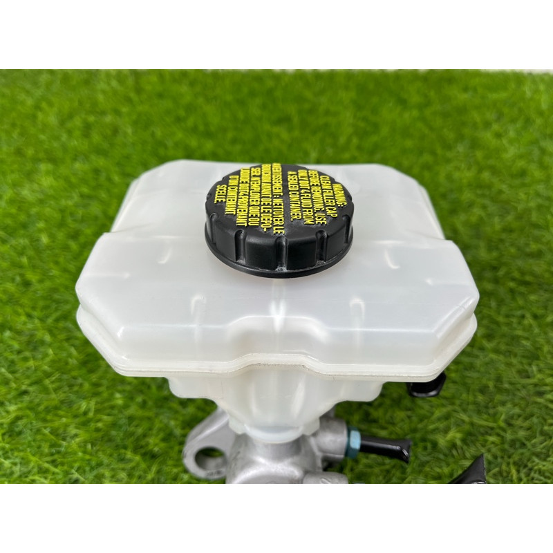 Главный тормозной цилиндр (тормозная система) AUDI Q5 FY 2018 2.0 TFSI DAYB 80A611021