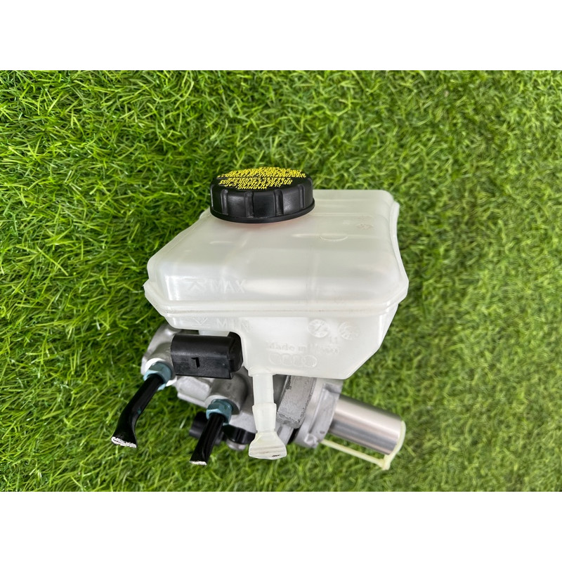 Главный тормозной цилиндр (тормозная система) AUDI Q5 FY 2018 2.0 TFSI DAYB 80A611021