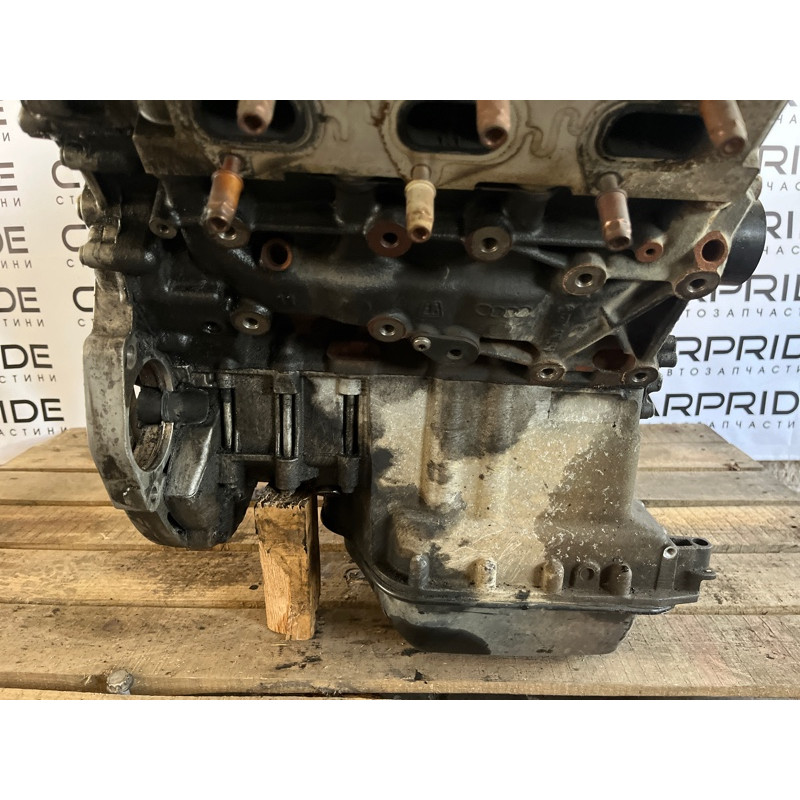 Двигун (двигун та елементи) Volkswagen Touareg NF 2011 3.0 CASA 059100098R