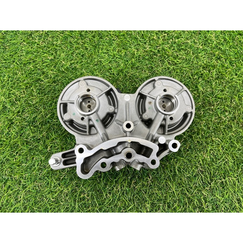 Опорный кронштейн распредвала (двигатель и элементы) AUDI Q5 FY 2018 2.0 TFSI DAYB 06K103144D