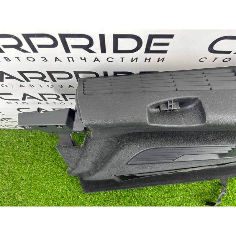 Обшивка багажника (салон) Volkswagen Touareg NF 2011 3.0 CASA 7P6867038FEOA