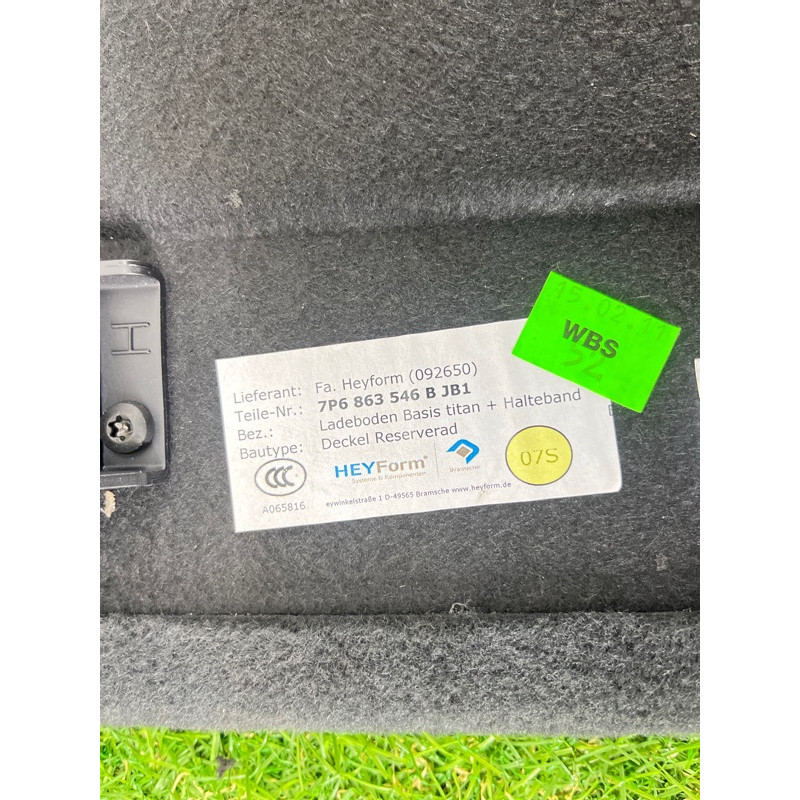 Пол Багажника (салон) Volkswagen Touareg NF 2011 3.0 CASA 7P6863546BJB1