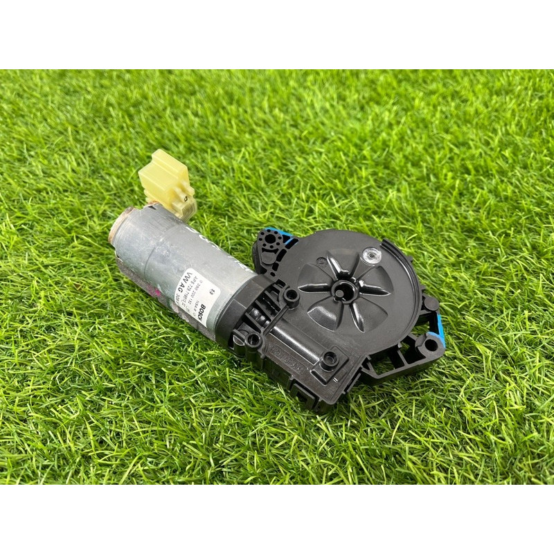 Мотор люка (электрика) AUDI Q5 FY 2018 2.0 TFSI DAYB 3G9877795F