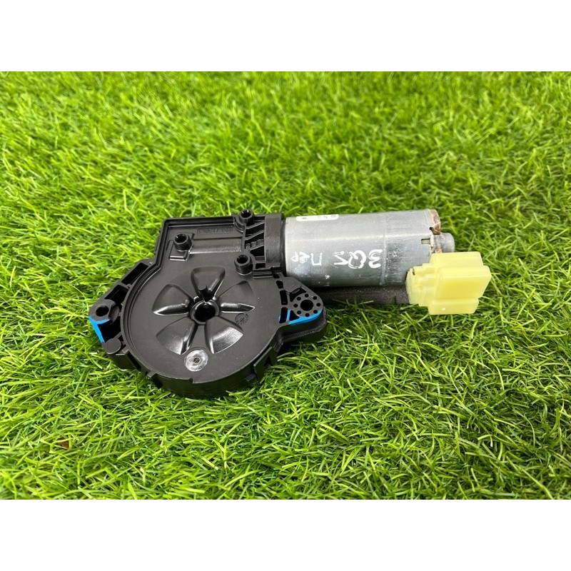 Мотор люка (электрика) AUDI Q5 FY 2018 2.0 TFSI DAYB 3G9877795F