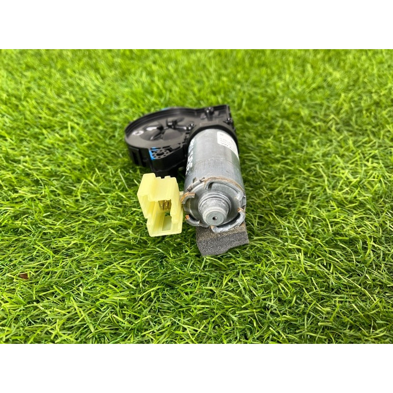 Мотор люка (электрика) AUDI Q5 FY 2018 2.0 TFSI DAYB 3G9877795F