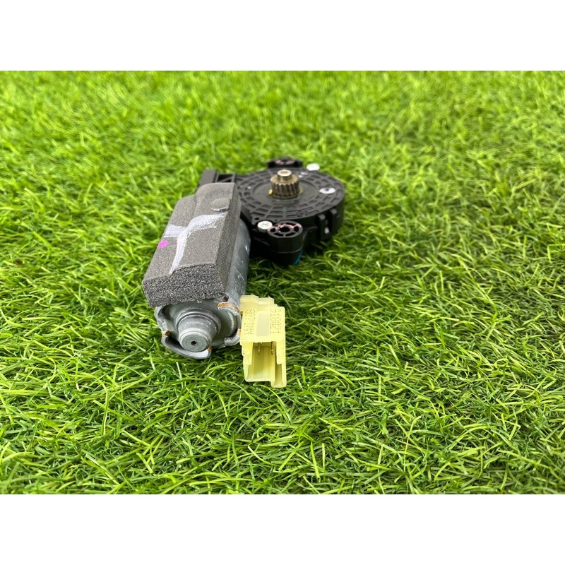 Мотор люка (электрика) AUDI Q5 FY 2018 2.0 TFSI DAYB 3G9877795F