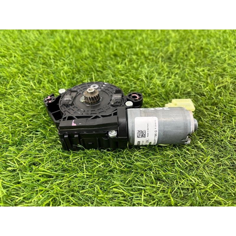 Мотор люка (электрика) AUDI Q5 FY 2018 2.0 TFSI DAYB 3G9877795G