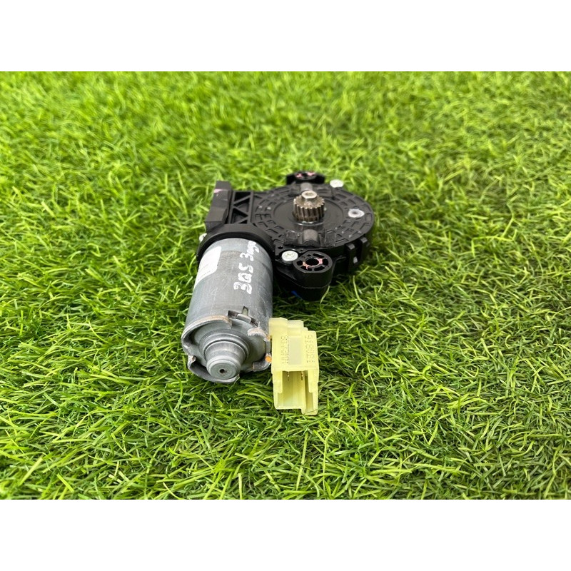 Мотор люка (электрика) AUDI Q5 FY 2018 2.0 TFSI DAYB 3G9877795G