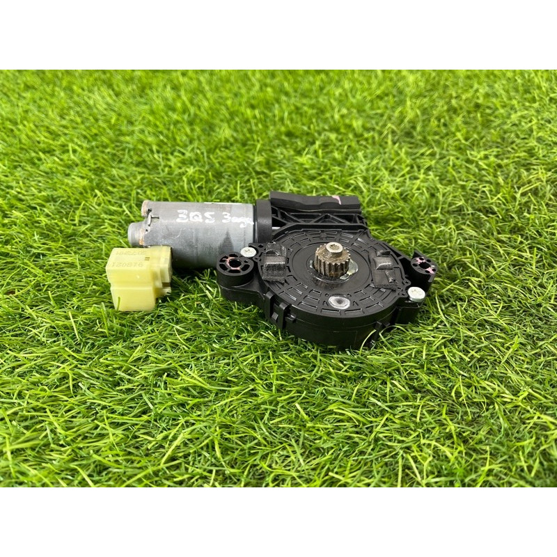 Мотор люка (электрика) AUDI Q5 FY 2018 2.0 TFSI DAYB 3G9877795G