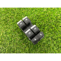 Блок кнопок стеклоподъемников