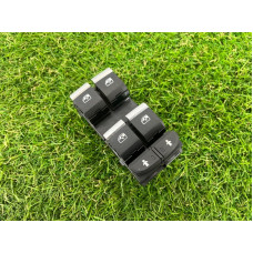 Блок кнопок стеклоподъемников