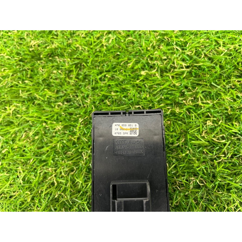 Блок кнопок стеклоподъемников (электрика / кнопки) AUDI Q7 4M 2018 3.0 TFSi 4M0959851B5PR