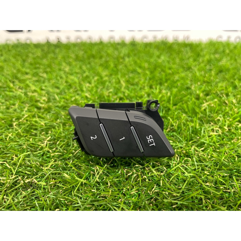 Кнопка памяти сидения (электрика / кнопки) AUDI Q7 4M 2018 3.0 TFSi 4M0959769A5PR