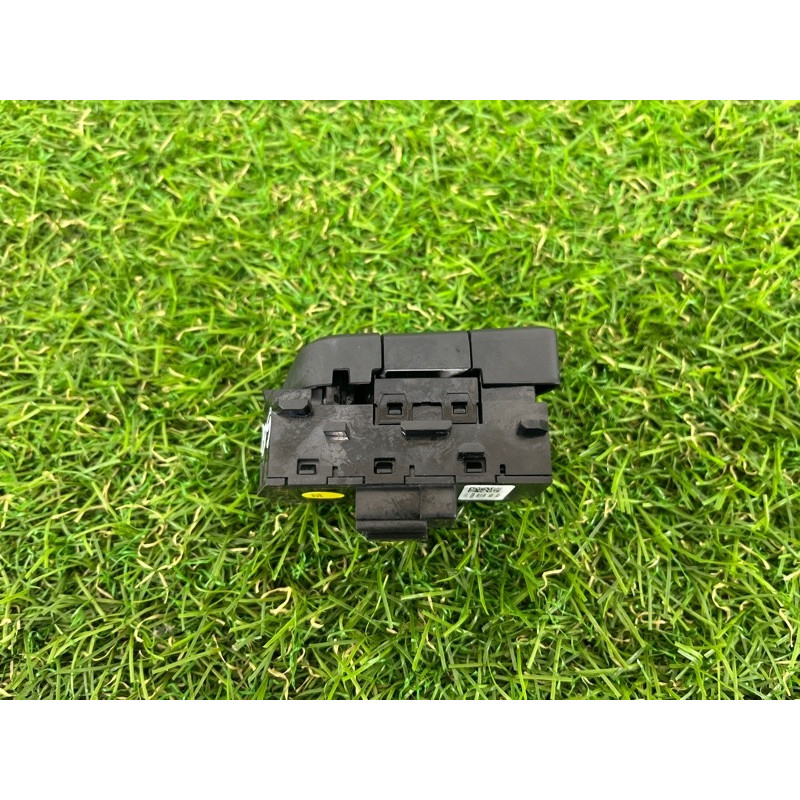 Кнопка памяти сидения (электрика / кнопки) AUDI Q7 4M 2018 3.0 TFSi 4M0959769A5PR