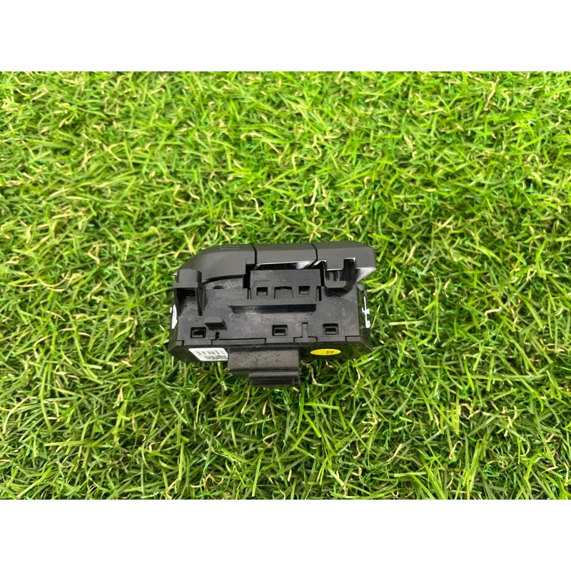 Кнопка памяти сидения (электрика / кнопки) AUDI Q7 4M 2018 3.0 TFSi 4M0959769A5PR