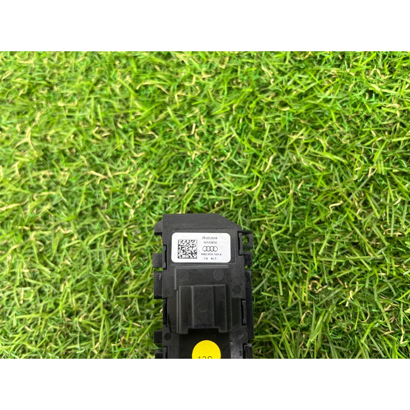 Кнопка памяти сидения (электрика / кнопки) AUDI Q7 4M 2018 3.0 TFSi 4M0959769A5PR