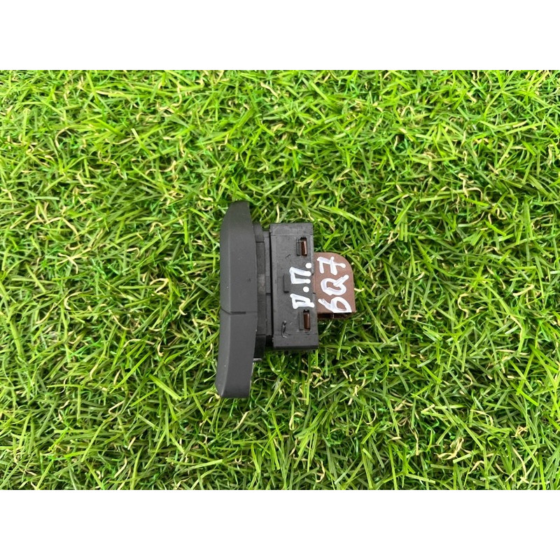 Кнопка блокировки центрального замка (электрика / кнопки) AUDI Q7 4M 2018 3.0 TFSi 4M2962108A5PR