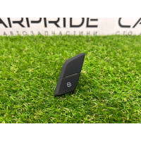 Кнопка блокировки центрального замка