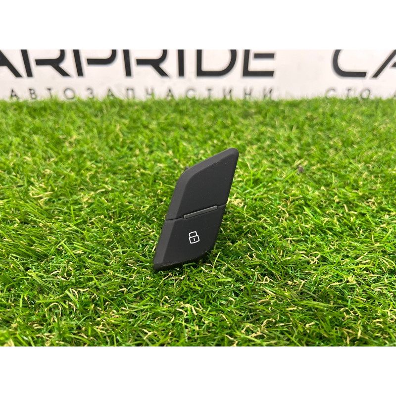 Кнопка блокировки центрального замка (электрика / кнопки) AUDI Q7 4M 2018 3.0 TFSi 4M0962107C5PR