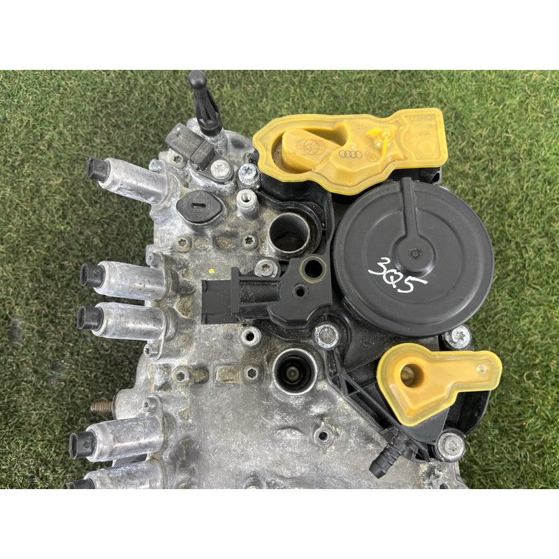 Головка блока цилиндров (двигатель и элементы) AUDI Q5 FY 2018 2.0 TFSI DAYB 06L103064F