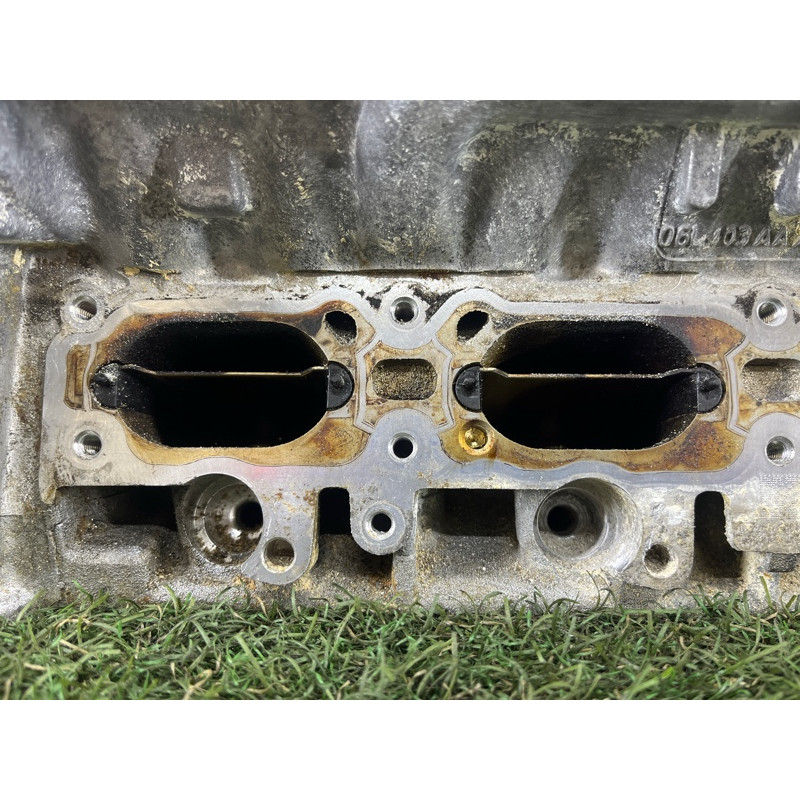 Головка блока цилиндров (двигатель и элементы) AUDI Q5 FY 2018 2.0 TFSI DAYB 06L103064F