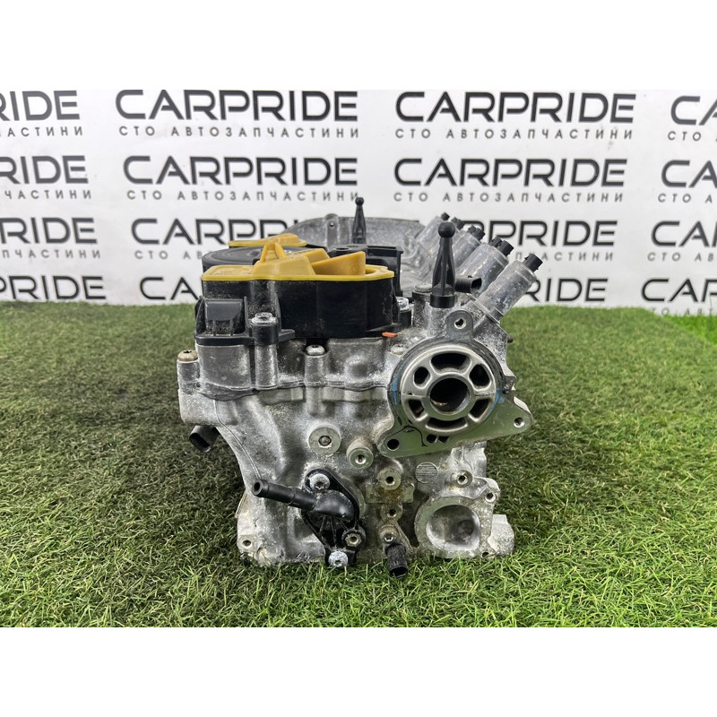 Головка блока цилиндров (двигатель и элементы) AUDI Q5 FY 2018 2.0 TFSI DAYB 06L103064F