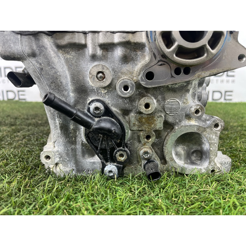 Головка блока цилиндров (двигатель и элементы) AUDI Q5 FY 2018 2.0 TFSI DAYB 06L103064F