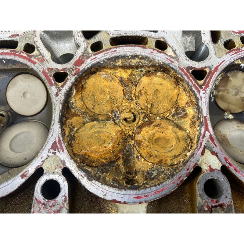 Головка блока цилиндров (двигатель и элементы) AUDI Q5 FY 2018 2.0 TFSI DAYB 06L103064F