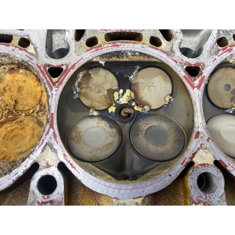 Головка блока цилиндров (двигатель и элементы) AUDI Q5 FY 2018 2.0 TFSI DAYB 06L103064F