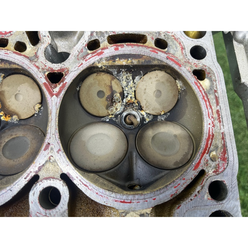 Головка блока цилиндров (двигатель и элементы) AUDI Q5 FY 2018 2.0 TFSI DAYB 06L103064F