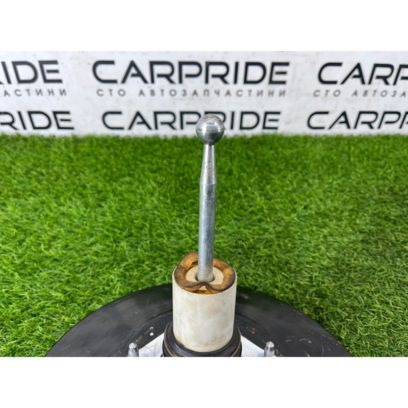 Вакуумный усилитель тормозов (тормозная система) Volkswagen Passat B7 2013 2.5 561614105c